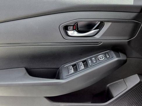Used 2025 Honda Accord LX image 26