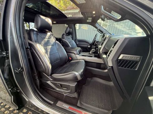 Used 2017 Ford F150 Raptor w/ Equipment Group 802A Luxury image 12