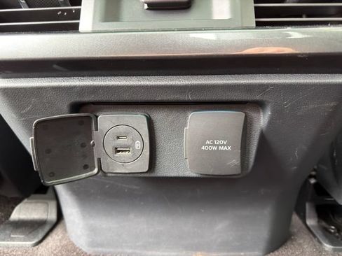 Used 2021 Ford F150 Lariat AWD/4WD image 16
