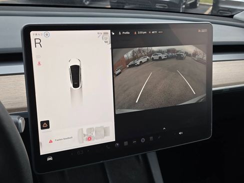 Used 2022 Tesla Model Y Long Range image 30