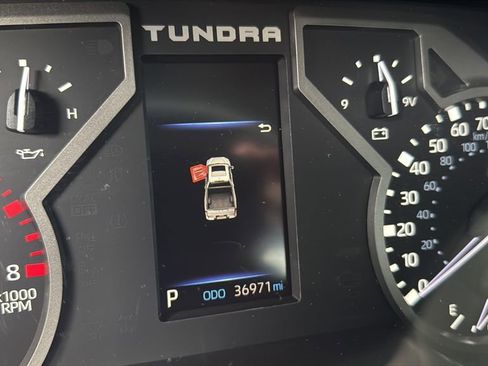 Used 2024 Toyota Tundra SR w/ SR Tow Package image 10