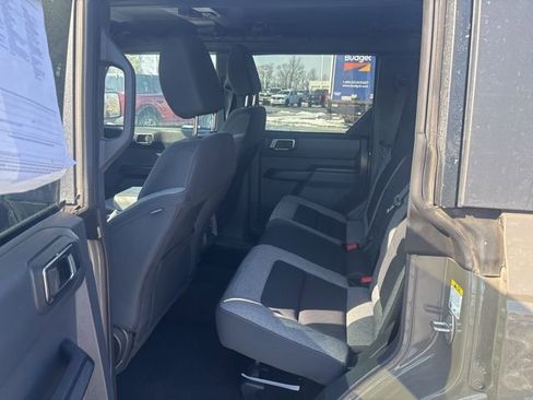Used 2025 Ford Bronco Big Bend image 13