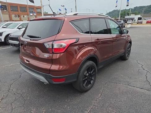 Used 2018 Ford Escape Titanium AWD/4WD image 7