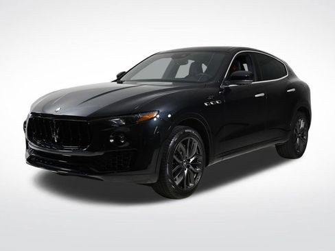 Used 2024 Maserati Levante GT Ultima image 1