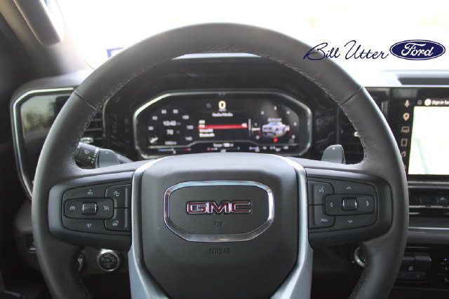 Used 2024 GMC Sierra 1500 SLT w/ SLT Convenience Package AWD/4WD image 24