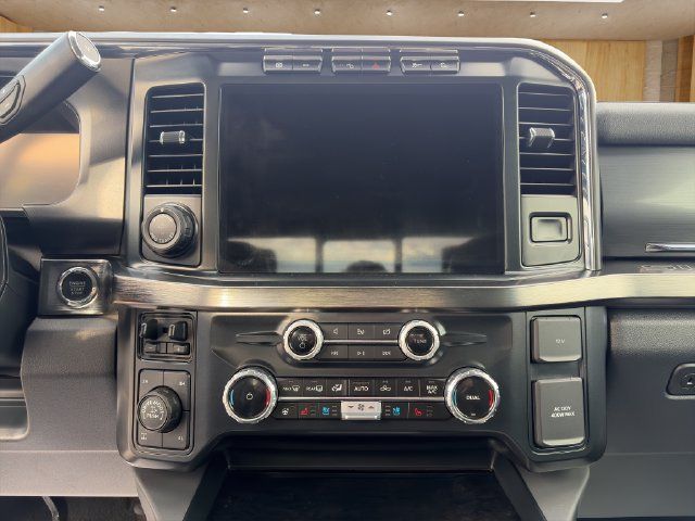 Used 2024 Ford F350 Lariat w/ Lariat Ultimate Package AWD/4WD image 16