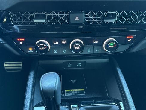 Used 2025 Honda Accord Sport image 13