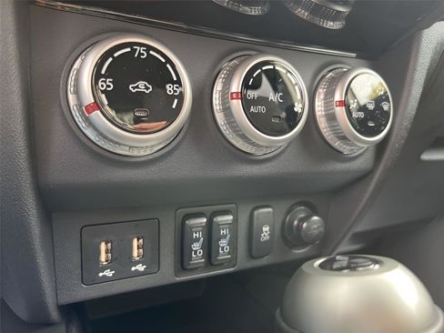 Used 2025 Mitsubishi Outlander Sport LE image 15