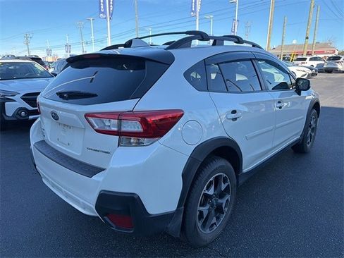Used 2019 Subaru Crosstrek 2.0i Premium w/ Eyesight System image 5