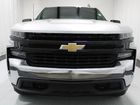 Used 2021 Chevrolet Silverado 1500 LT w/ Z71 Off-Road Package AWD/4WD image 3