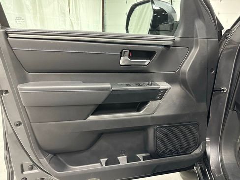 Used 2025 Toyota Tundra Platinum AWD/4WD image 8