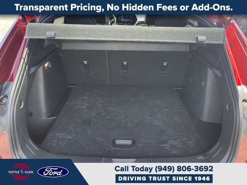 Used 2025 Chevrolet Trax RS w/ Sunroof Package FWD image 30
