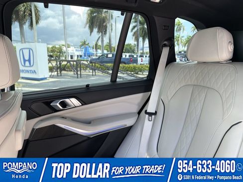 Used 2021 BMW X5 M50i w/ Executive Package AWD/4WD image 15