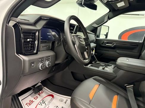 New 2026 GMC Sierra 2500 AT4 image 13