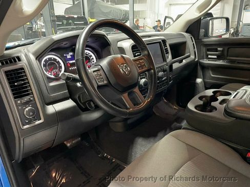 Used 2022 RAM 1500 Express w/ Wheel & Sound Group image 12