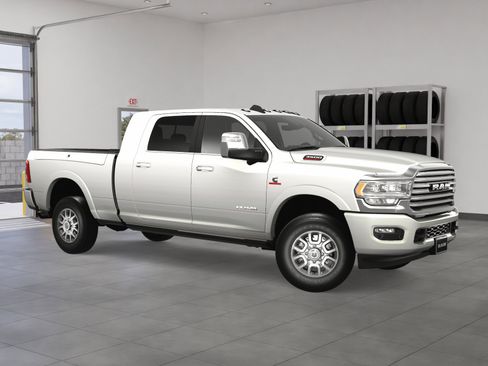 New 2024 RAM 3500 Limited w/ Safety Group image 7