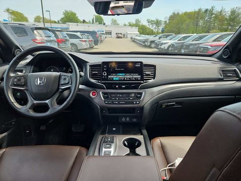 Certified 2025 Honda Ridgeline RTL image 31
