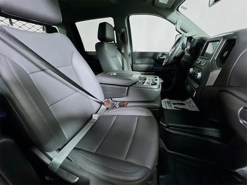 Used 2024 GMC Sierra 2500 Pro w/ 1SA Pro Safety Plus Package image 23