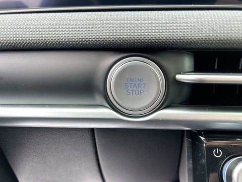 New 2026 Hyundai Tucson Limited image 35