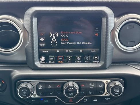 Used 2021 Jeep Wrangler Unlimited Rubicon 4xe w/ Cold Weather Group AWD/4WD image 28