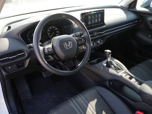 Certified 2023 Honda HR-V EX-L image 15