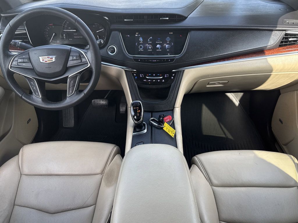 Used 2019 Cadillac XT5 Premium Luxury FWD image 48