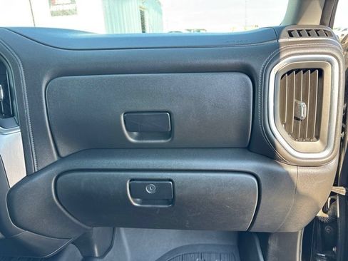 Used 2021 GMC Sierra 1500 Elevation w/ X31 Off-Road Package AWD/4WD image 21