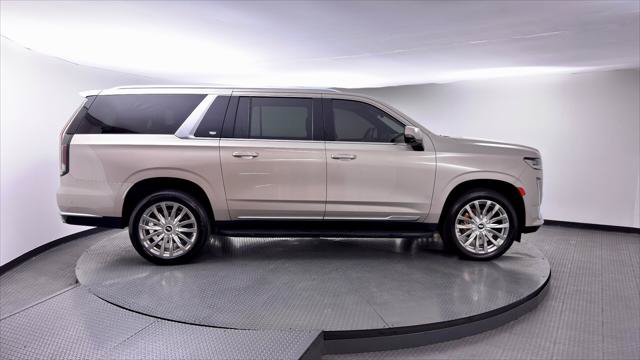 Used 2021 Cadillac Escalade ESV Premium Luxury AWD/4WD image 9