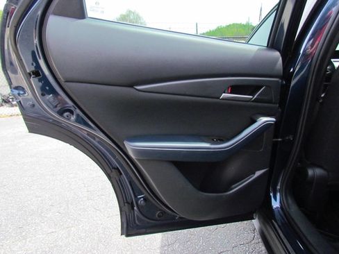 Used 2020 MAZDA CX-30 FWD image 13