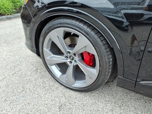 New 2026 Audi Q7 3.0T Prestige AWD/4WD image 9