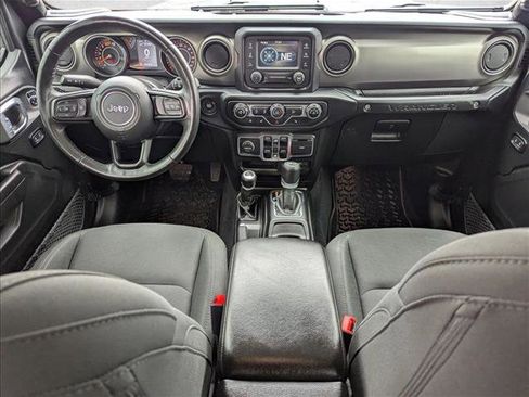 Used 2019 Jeep Wrangler Unlimited Sport S AWD/4WD image 17