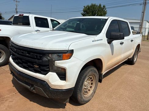 Used 2023 Chevrolet Silverado 1500 W/T AWD/4WD image 1