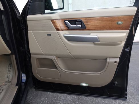 Used 2009 Land Rover Range Rover Sport HSE AWD/4WD image 33
