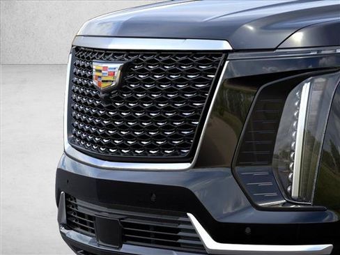 New 2026 Cadillac Escalade ESV Luxury w/ Touring Package AWD/4WD image 13