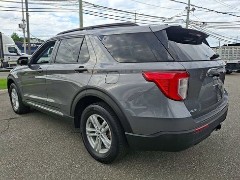 Used 2023 Ford Explorer XLT w/ Class IV Trailer Tow Package AWD/4WD image 6