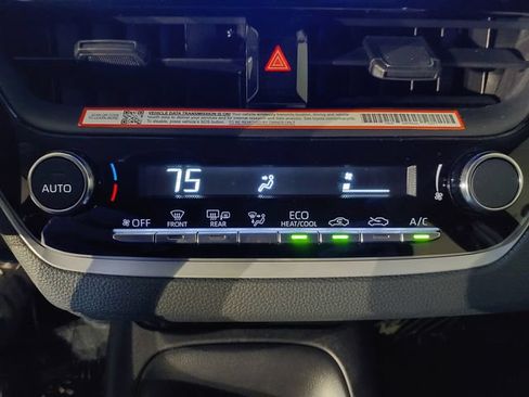 Used 2025 Toyota Corolla LE w/ LE Premium Package FWD image 20