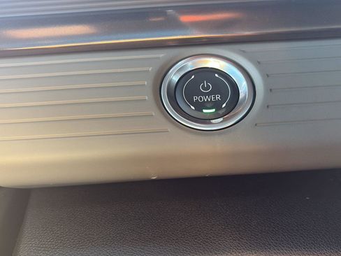 Used 2025 GMC Hummer EV 3X w/ LPO, Sport Package image 43