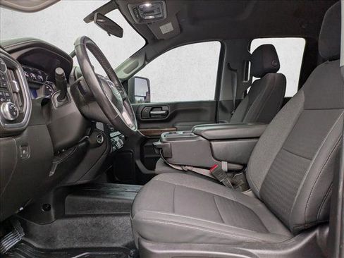 Used 2022 GMC Sierra 3500 SLE w/ SLE Convenience Package image 11