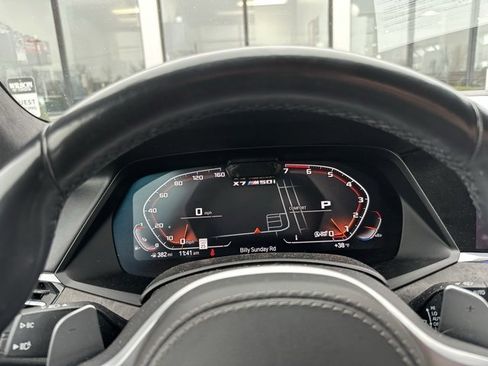 Used 2020 BMW X7 M50i image 9