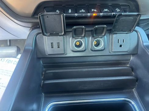Used 2018 GMC Sierra 1500 Denali AWD/4WD image 34