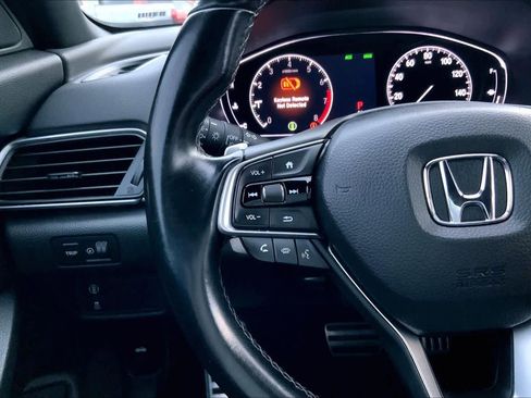 Used 2018 Honda Accord Sport image 23