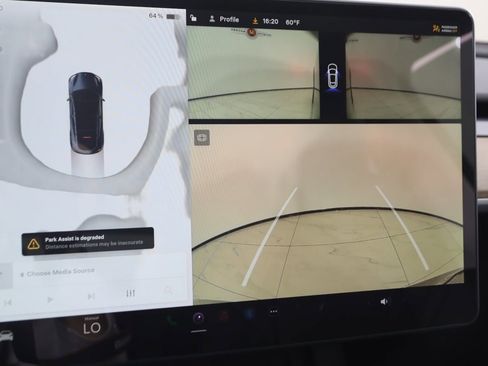 Used 2025 Tesla Model Y Long Range image 11