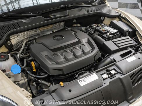 Used 2019 Volkswagen Beetle 2.0T Final Edition SEL image 38