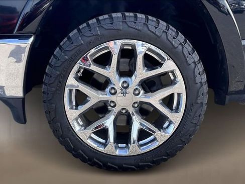 Used 2019 RAM 1500 Limited image 6