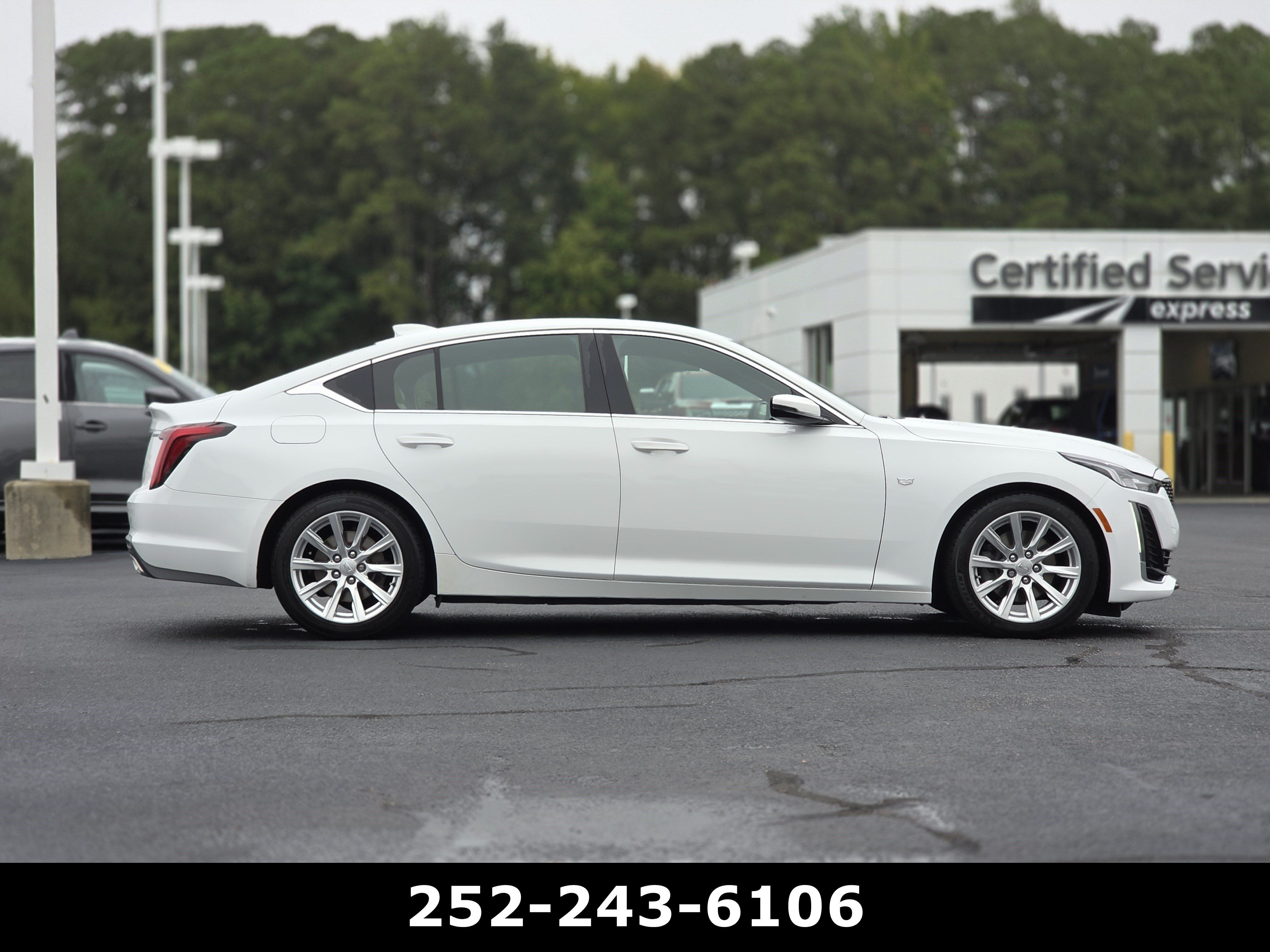 Used 2021 Cadillac CT5 Luxury w/ Cold Weather Package RWD image 8