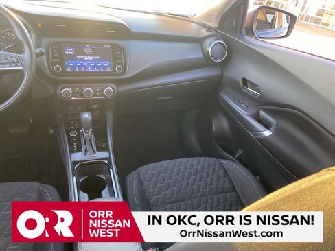 Used 2023 Nissan Kicks SV image 19