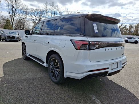 New 2026 INFINITI QX80 Autograph w/ Premium Cargo Package image 3