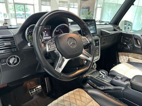 Used 2017 Mercedes-Benz G 63 AMG 4MATIC image 3