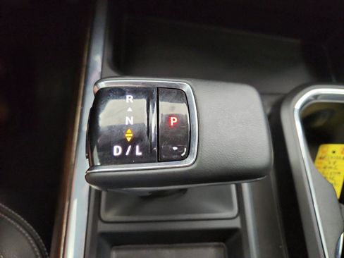 Used 2024 GMC Sierra 1500 Elevation w/ Preferred Package AWD/4WD image 26