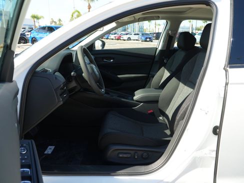Used 2026 Honda Accord SE image 7
